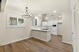 207 Willowick Dr, Conroe, TX 77304 - Photo 9