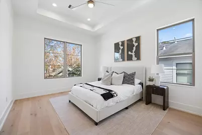 710 E 18th Street, Houston, TX 77008 - Photo 27