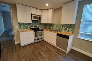 711 Graham Pl, Austin, TX 78705 - Photo 11