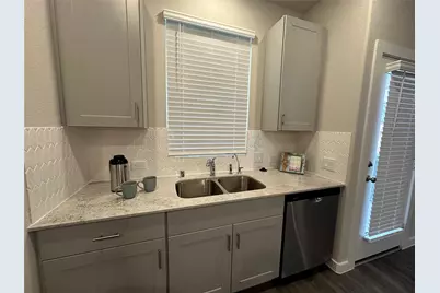 3110 Valley Peak Drive, Houston, TX 77063 - Photo 19