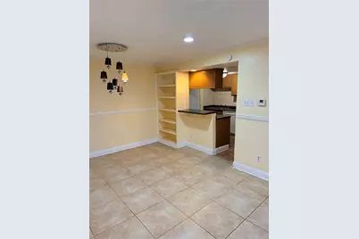 7047 Bissonnet Street #32, Houston, TX 77074 - Photo 3