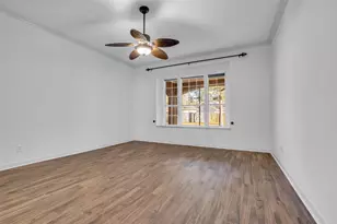 34 Ginger Bay Pl, The Woodlands, TX 77382 - Photo 15