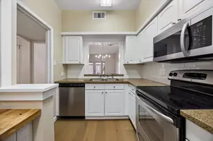 3623 Wakeforest St, Houston, TX 77098 - Photo 11