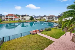 14419 Manorbier Ln, Sugar Land, TX 77498 - Photo 19