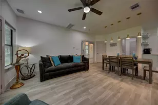 305 Pinehurst Dr Dr, New Ulm, TX 78950 - Photo 7
