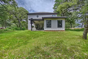 305 Pinehurst Dr Dr, New Ulm, TX 78950 - Photo 39