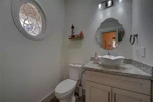 305 Pinehurst Dr Dr, New Ulm, TX 78950 - Photo 25