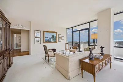 15 Greenway Plaza #9F, Houston, TX 77046 - Photo 3