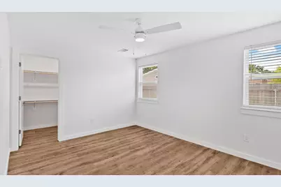9750 Deer Trail C Drive #C, Houston, TX 77038 - Photo 7