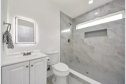 1102 Gazin Street, Houston, TX 77020 - Photo 15