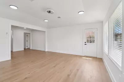 614 Nest Lane, Houston, TX 77022 - Photo 7