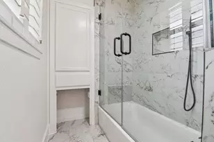 614 Nest Ln, Houston, TX 77022 - Photo 21