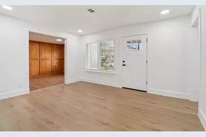 614 Nest Lane, Houston, TX 77022 - Photo 3