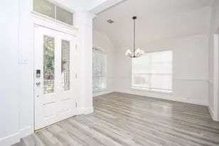 6106 Fox Wind Ct, Houston, TX 77041 - Photo 5