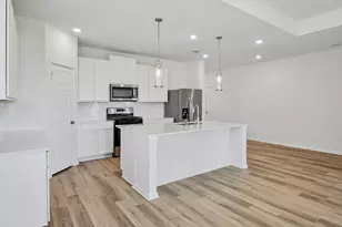 12022 Marlin Strait Dr, Baytown, TX 77523 - Photo 9