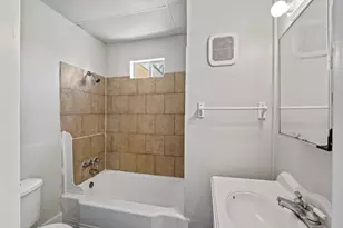 205 Stimpson St, Baytown, TX 77520 - Photo 13