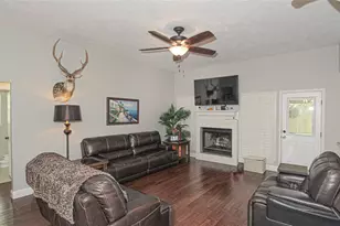 112 Wildwood Dr, Livingston, TX 77351 - Photo 7