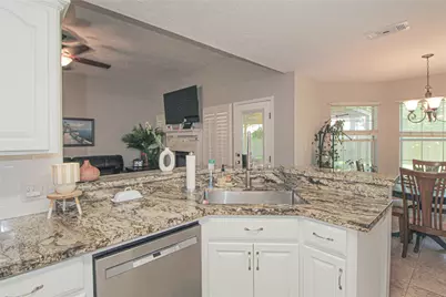 112 Wildwood Drive, Livingston, TX 77351 - Photo 17