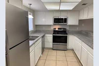 2 Goldthread Court, The Woodlands, TX 77381 - Photo 17