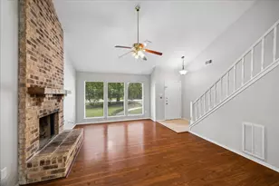 2 Goldthread Ct, The Woodlands, TX 77381 - Photo 7