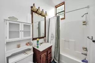 3012 Garrow St, Houston, TX 77003 - Photo 25