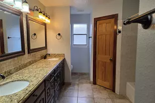 15415 Beechnut St, Houston, TX 77083 - Photo 17