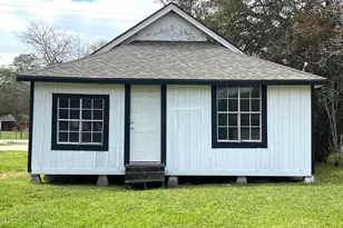 708 N Wharton St, El Campo, TX 77437 - Photo 3