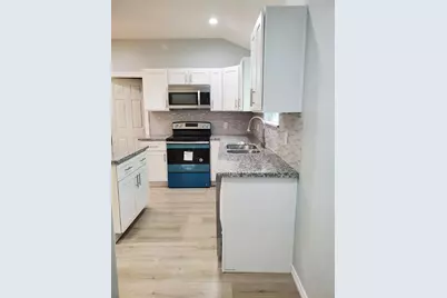 6815 Sidney, Houston, TX 77021 - Photo 3