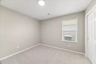 9966 Chimney Swift Ln, Conroe, TX 77385 - Photo 13