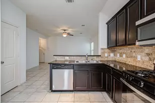 13822 Roman Ridge Ln, Houston, TX 77047 - Photo 15