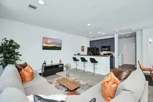 5411 Lindsay Ln, Houston, TX 77011 - Photo 3