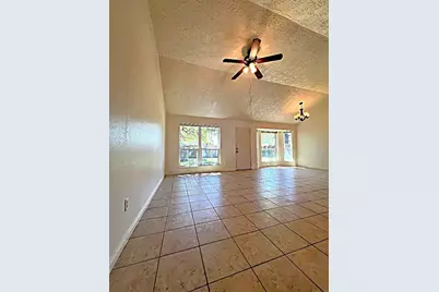 13907 Flagstone Drive, Houston, TX 77041 - Photo 9