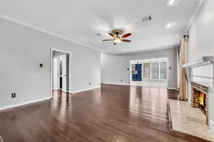 2111 Riverside Dr, League City, TX 77573 - Photo 7