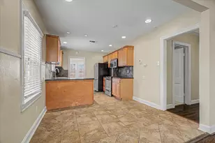 411 Graceland St, Houston, TX 77009 - Photo 9