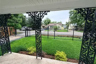 4103 Delhi St, Houston, TX 77022 - Photo 5