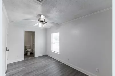 108 Varsity Circle, Huntsville, TX 77340 - Photo 19