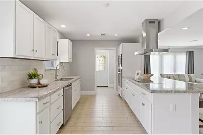 218 Faust Lane, Houston, TX 77024 - Photo 27