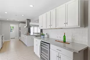 218 Faust Ln, Houston, TX 77024 - Photo 29