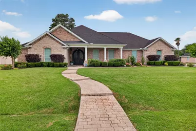 546 Meadowlark Lane, Winnie, TX 77665 - Photo 1