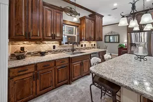 546 Meadowlark Ln, Winnie, TX 77665 - Photo 13