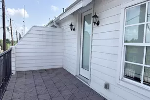 815 Bringhurst St, Houston, TX 77020 - Photo 19