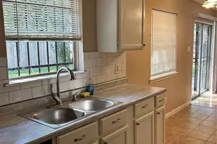 10018 Valley Wind Dr, Houston, TX 77078 - Photo 3