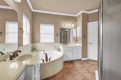 208 River Oaks Drive, Lake Jackson, TX 77566 - Photo 19