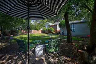 103 E Val Verde St, Brenham, TX 77833 - Photo 9