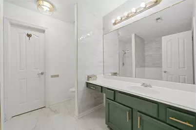 24407 Strong Pine Drive, Houston, TX 77336 - Photo 23