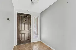 8415 Apothecary Ln, Houston, TX 77064 - Photo 5