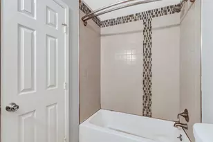 8415 Apothecary Ln, Houston, TX 77064 - Photo 23