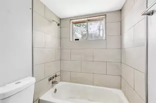 8415 Apothecary Ln, Houston, TX 77064 - Photo 21