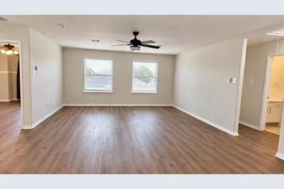 4713 High Creek Ct, Alvin, TX 77511 - Photo 15