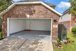 4713 High Creek Ct, Alvin, TX 77511 - Photo 3